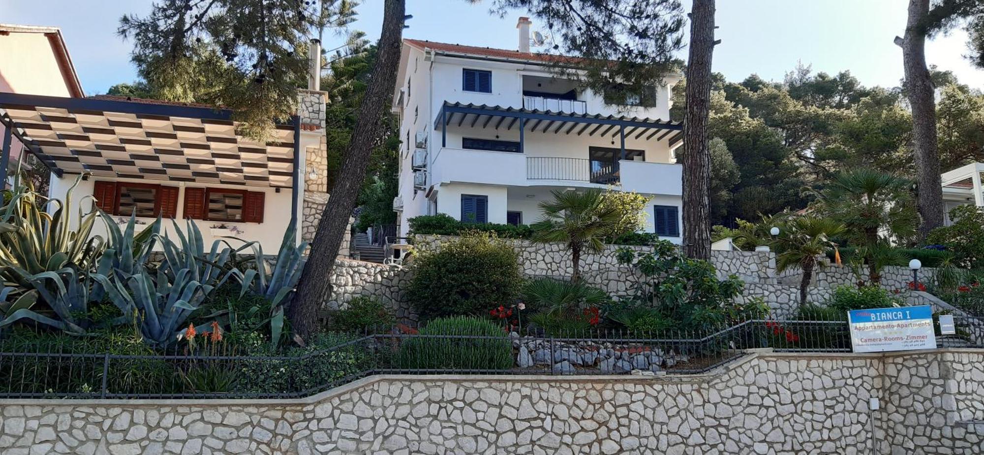 Apartments & Rooms Bianca Mali Lošinj Екстериор снимка
